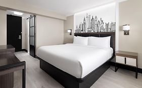 ザ マンハッタン アット タイムズスクエア